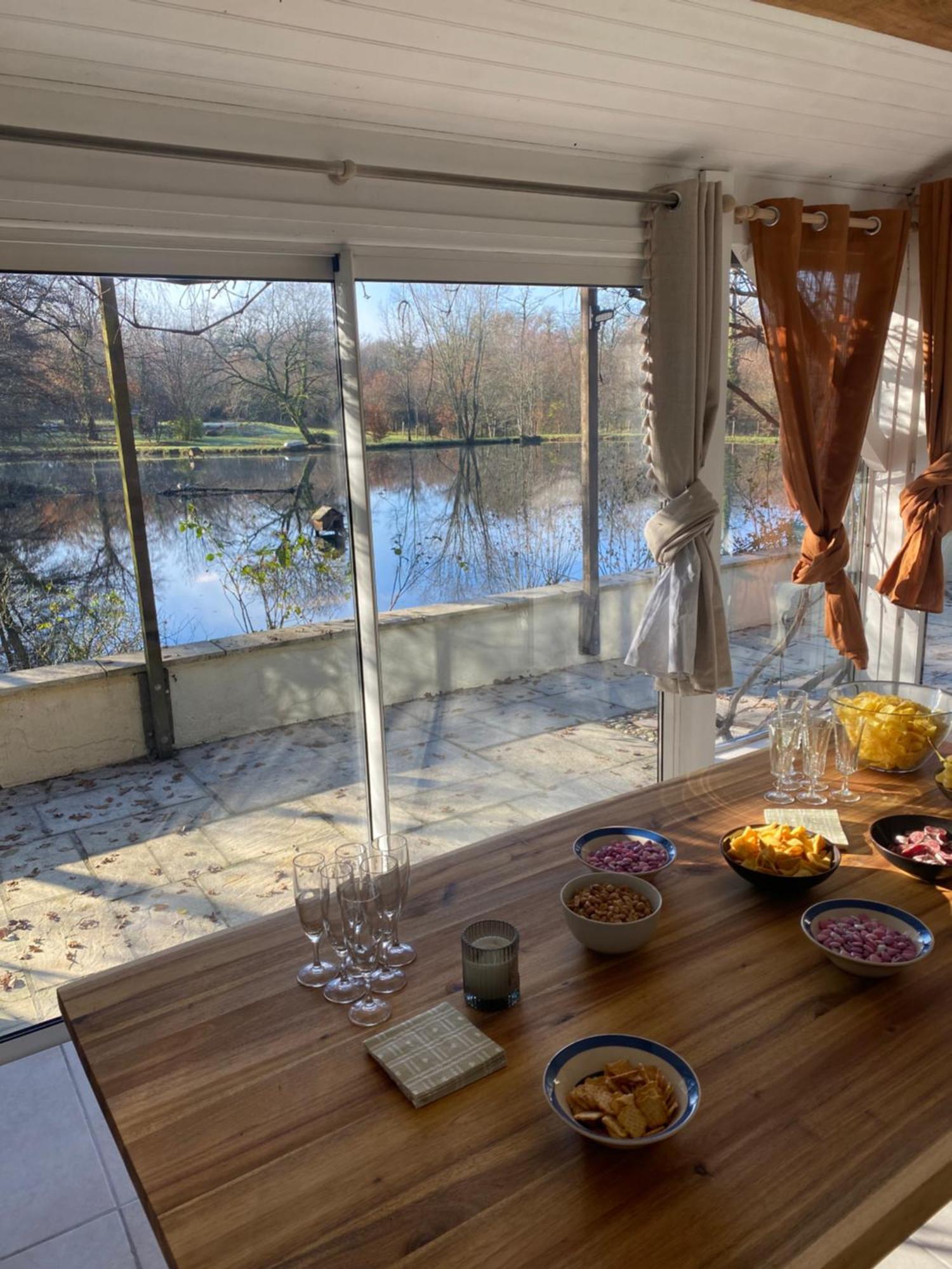 La Petite Maison Au Bord De L'Etang シラク エクステリア 写真